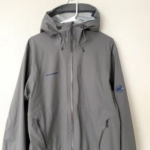 Mens MAMMUT shell jacket windbreaker size XL LIKE NEW